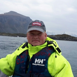 Fisherman KARIFANAS